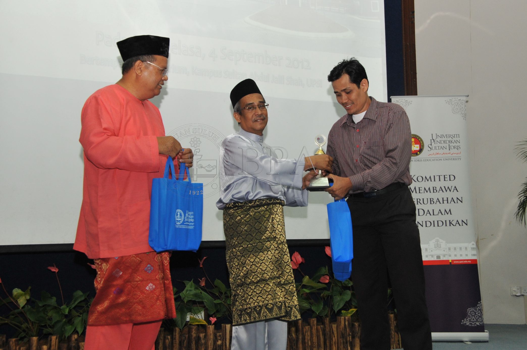 BPA 12 110 APC PRO 5318